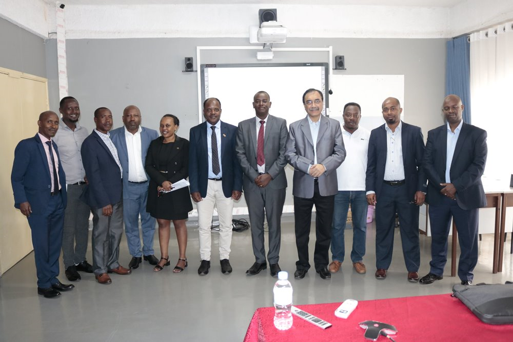 Congratulations to Evariste Twahirwa for successfully defending his PhD thesis. Special thanks to the supervisory team. 