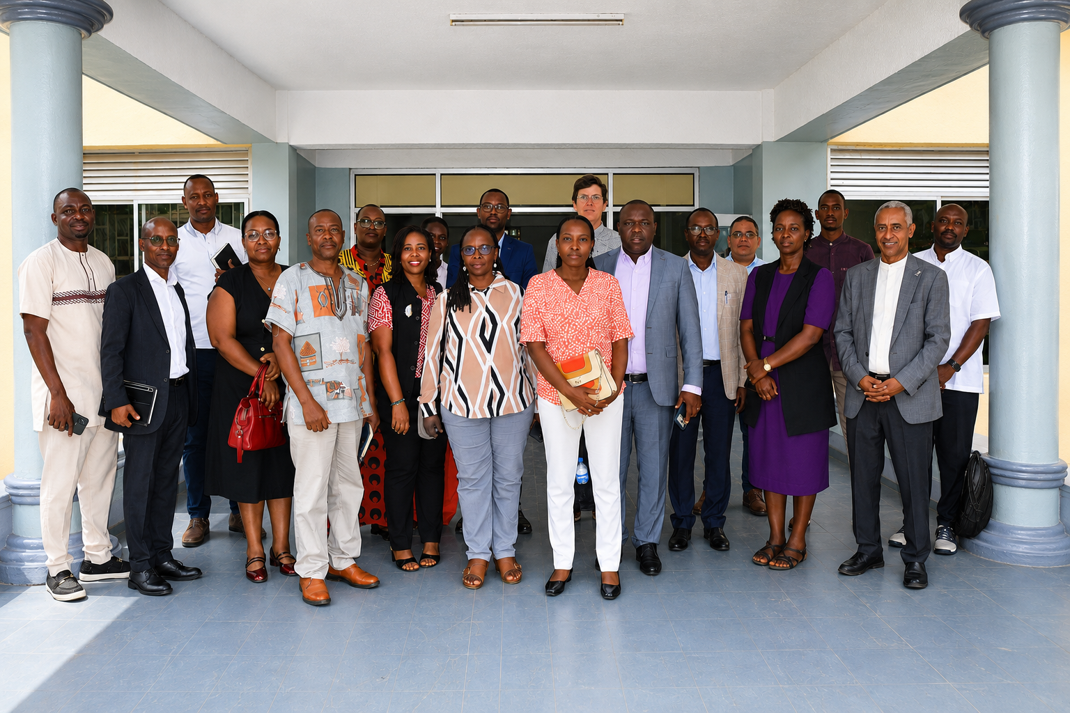 CMHS visits ACEIoT to explore collaboration opportunities in research and innovation